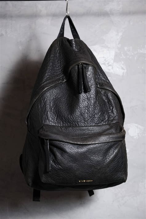 givenchy rugtas heren|Givenchy leather backpack.